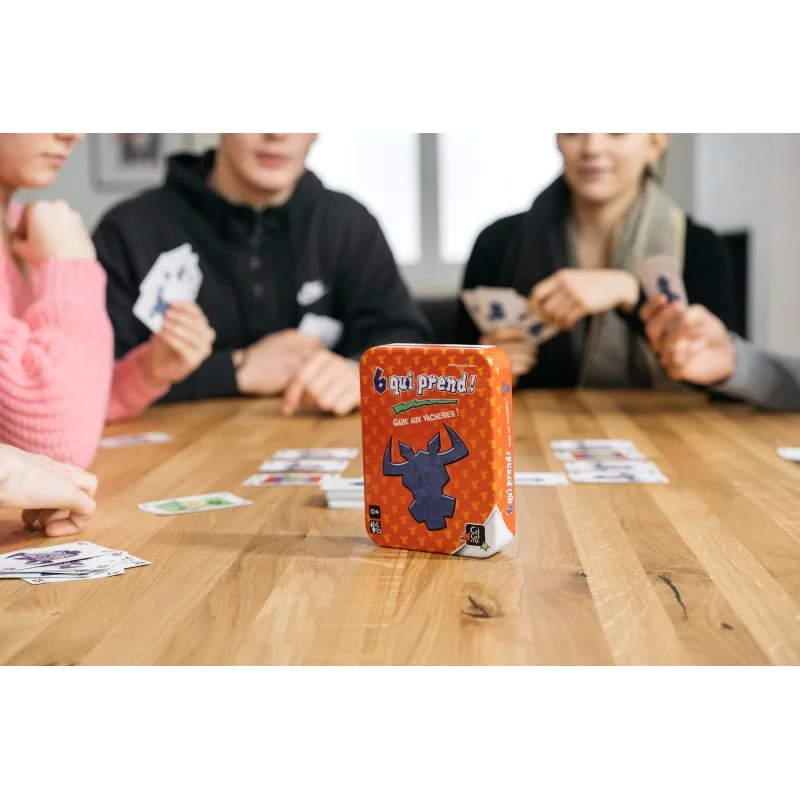 Six qui Surprend ,jeu de cartes et d'ambiance ,jeu de société Gigamic