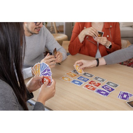 Jouez à Cabanga, le jeu de cartes facile et malin